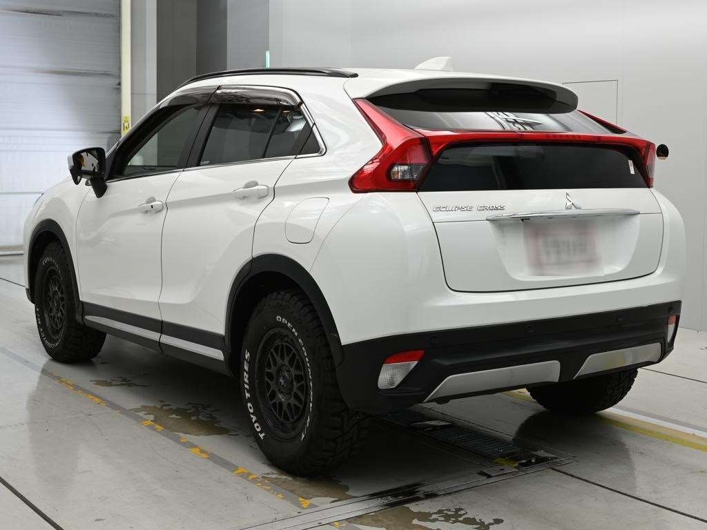 MITSUBISHI ECLIPSE CROSS