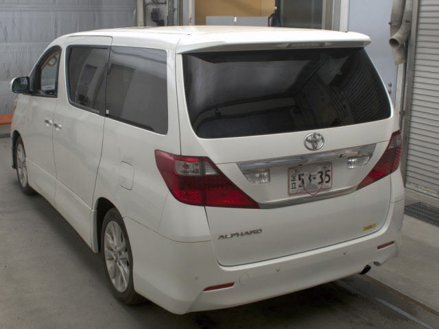 TOYOTA ALPHARD