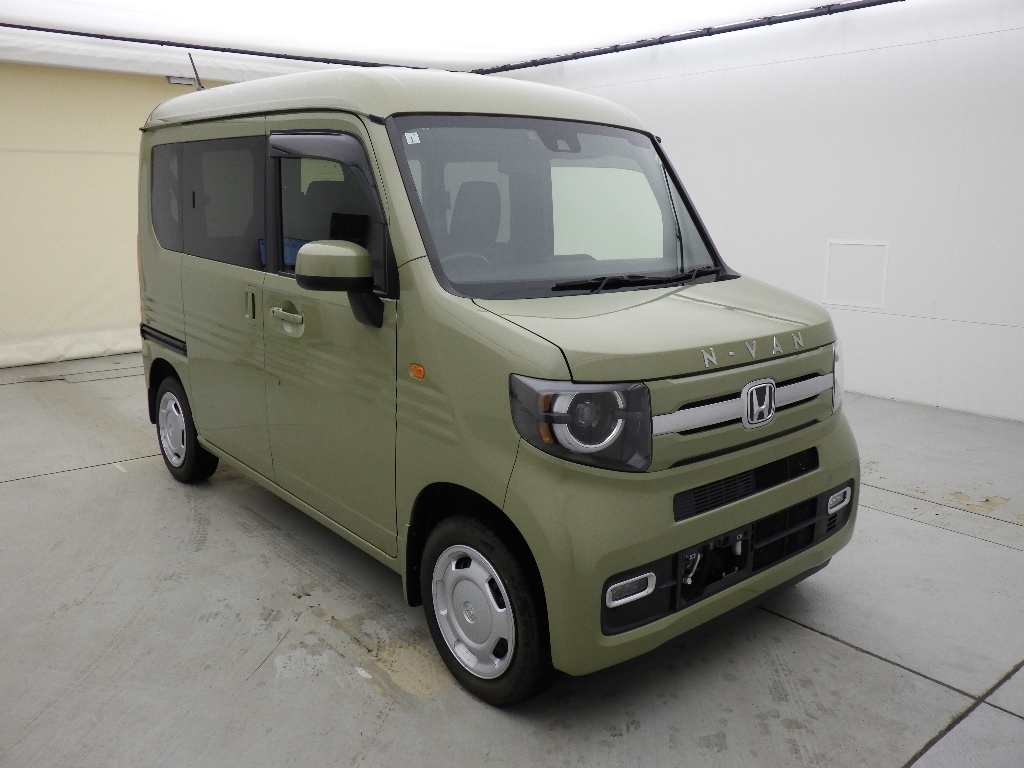 HONDA N-VAN