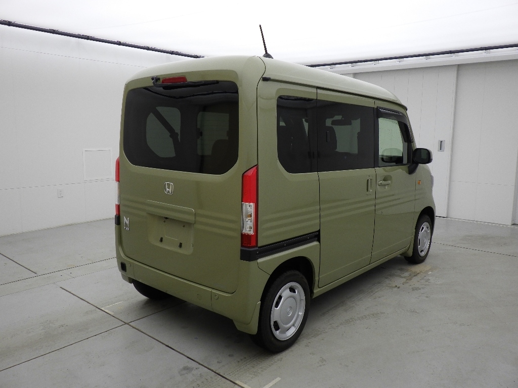 HONDA N-VAN