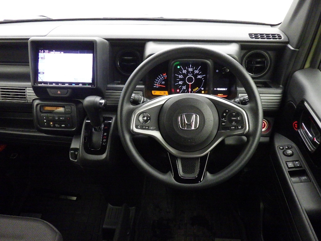 HONDA N-VAN