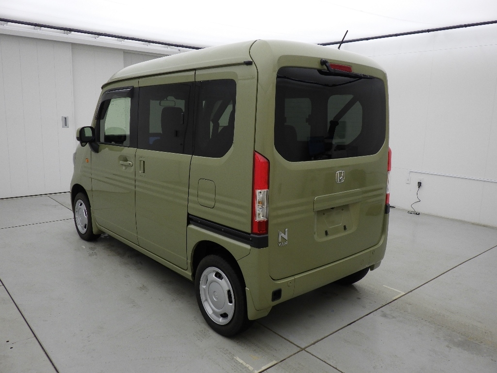 HONDA N-VAN