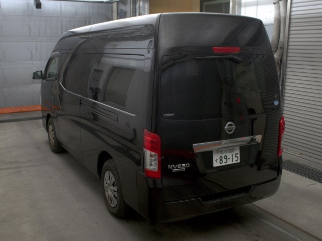 NISSAN NV350 CARAVAN