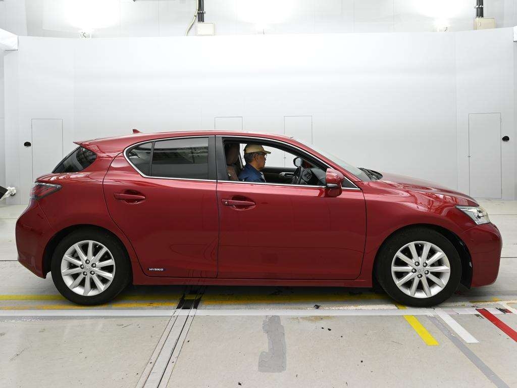 LEXUS CT200H