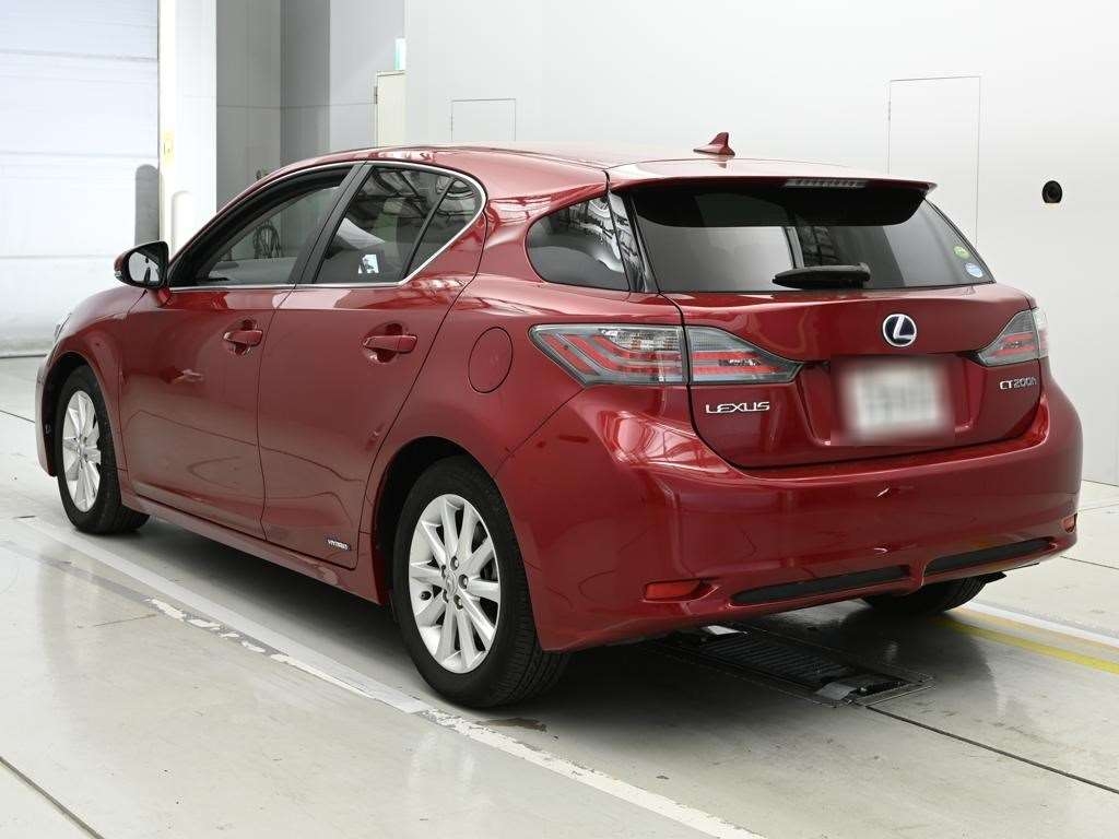 LEXUS CT200H