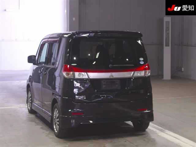 MITSUBISHI DELICA D:2