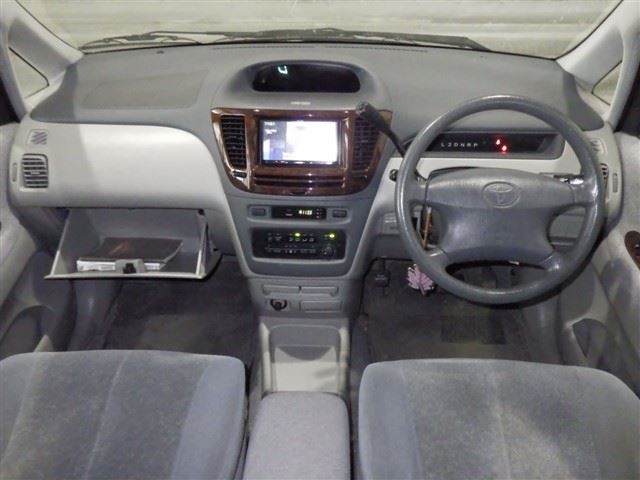 TOYOTA NADIA