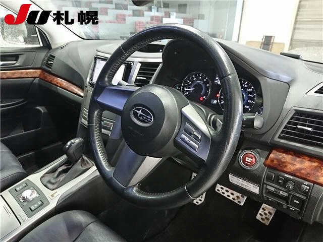 SUBARU LEGACY B4