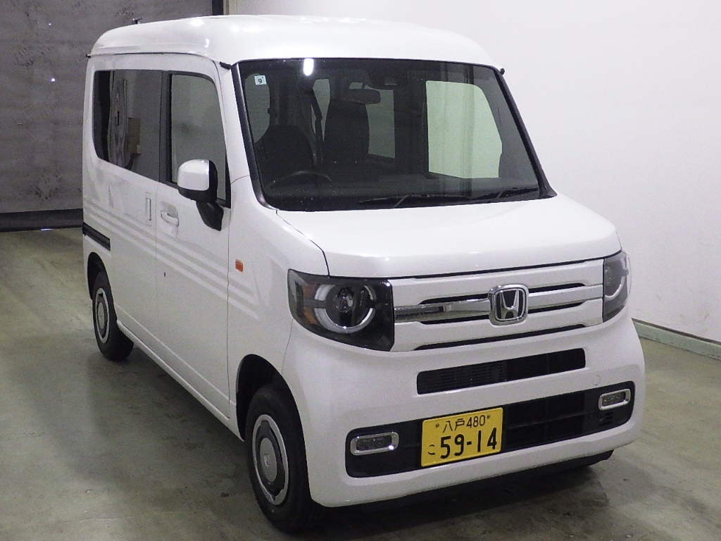HONDA N-VAN