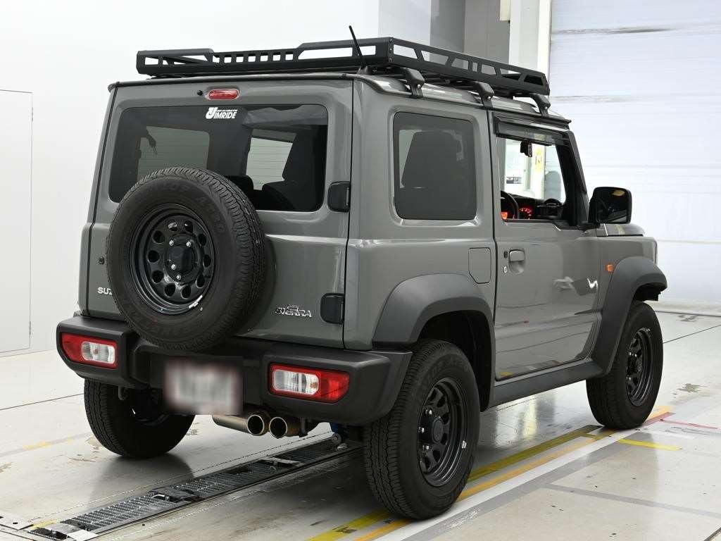SUZUKI JIMNY SIERRA