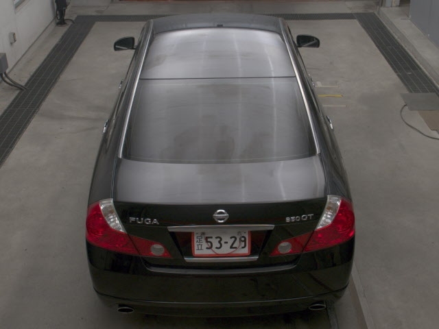 NISSAN FUGA