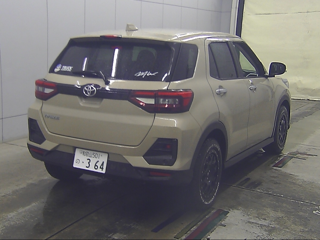 TOYOTA RAIZE