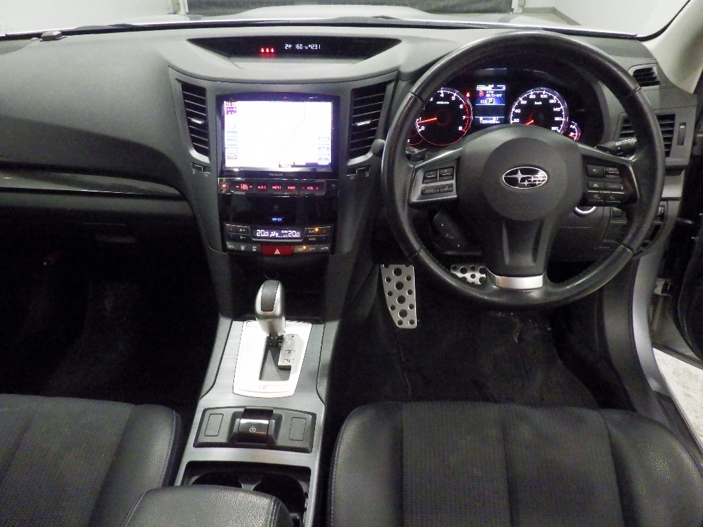 SUBARU LEGACY