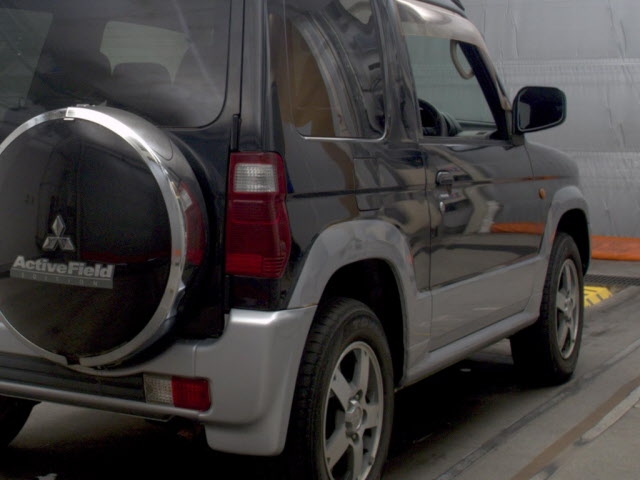 MITSUBISHI PAJERO MINI