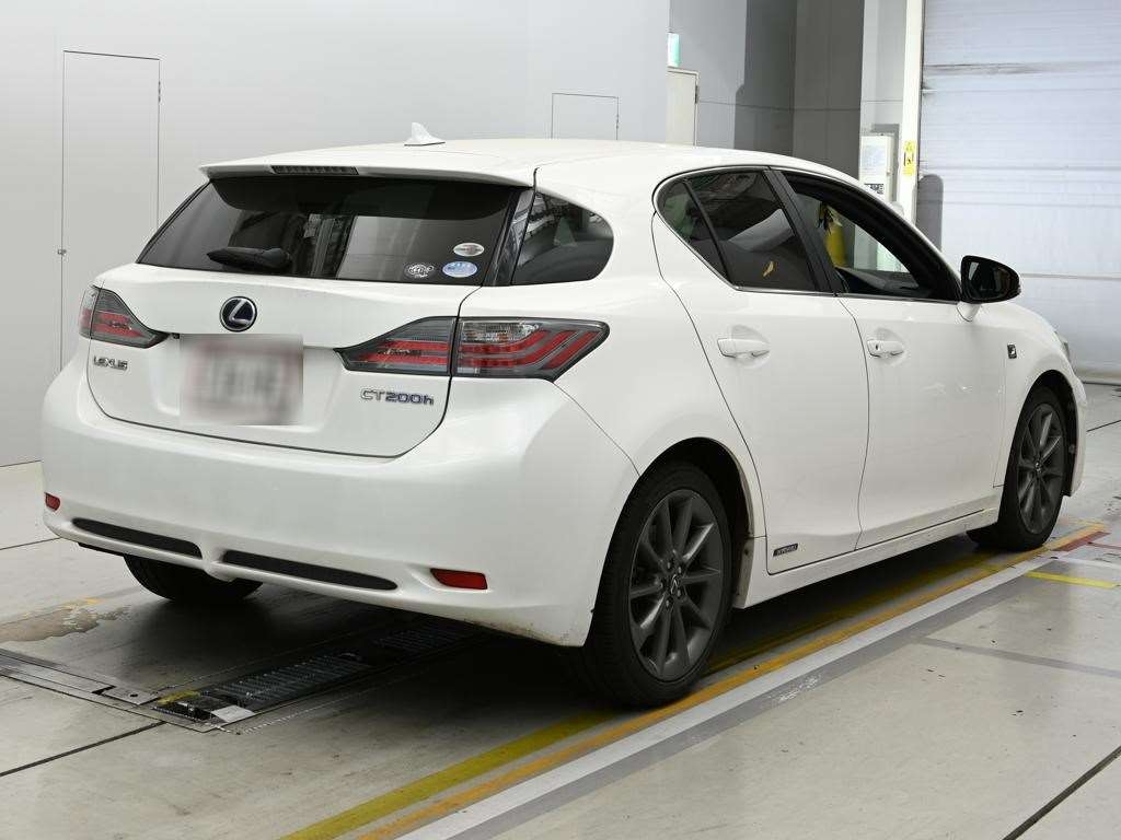 LEXUS CT200H