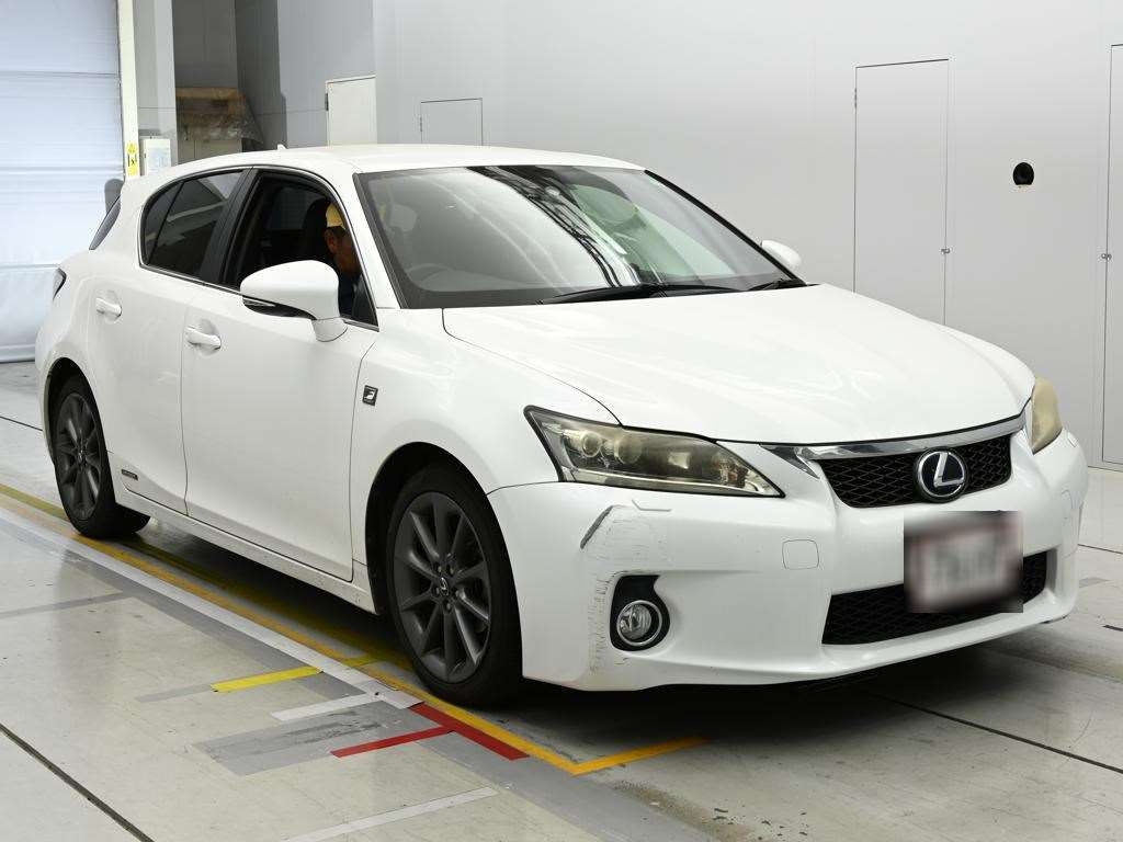 LEXUS CT200H