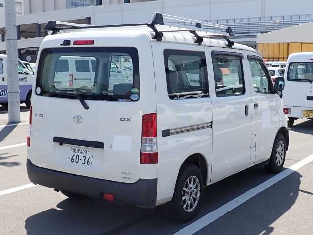 TOYOTA LITE ACE
