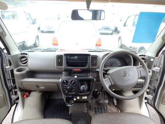 MITSUBISHI MINICAB
