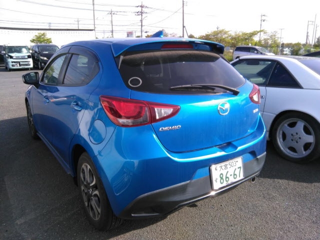 MAZDA DEMIO