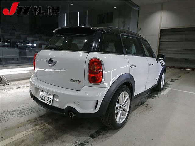 MINI CROSSOVER