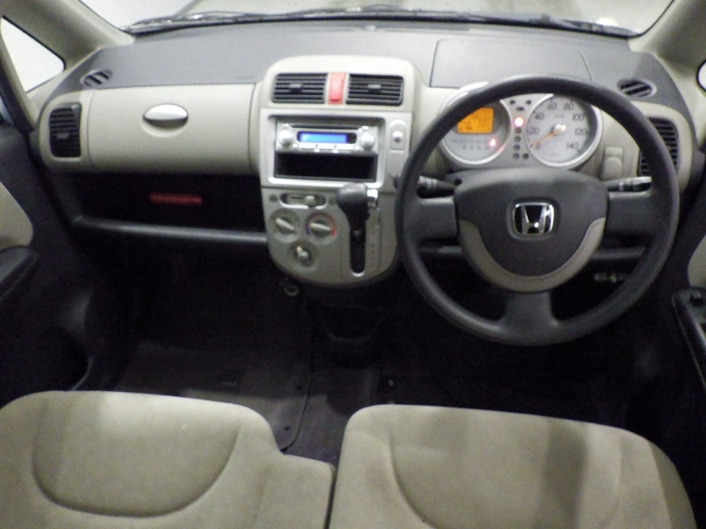 HONDA LIFE
