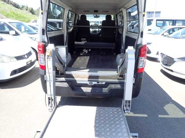 NISSAN NV350 CARAVAN