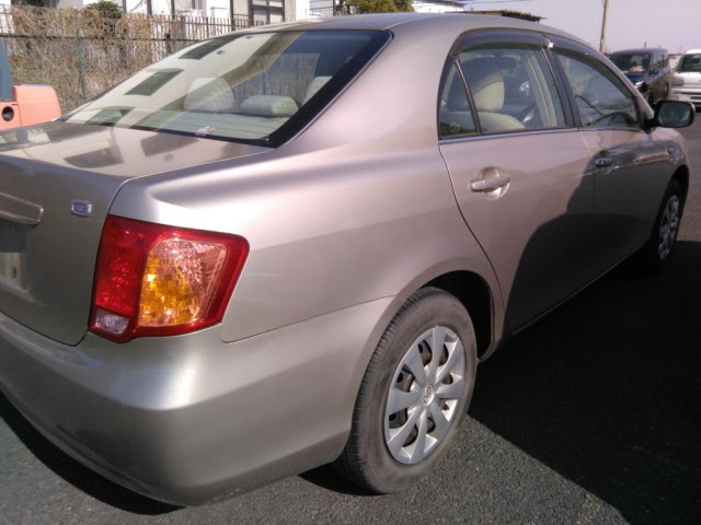 TOYOTA COROLLA AXIO