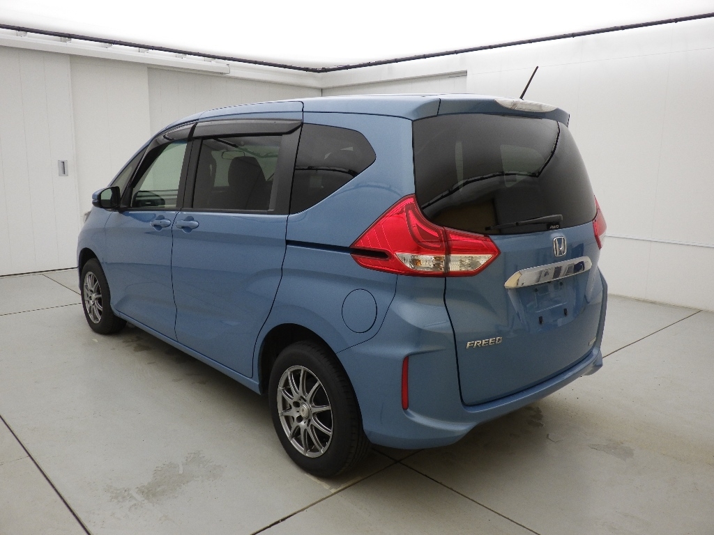 HONDA FREED