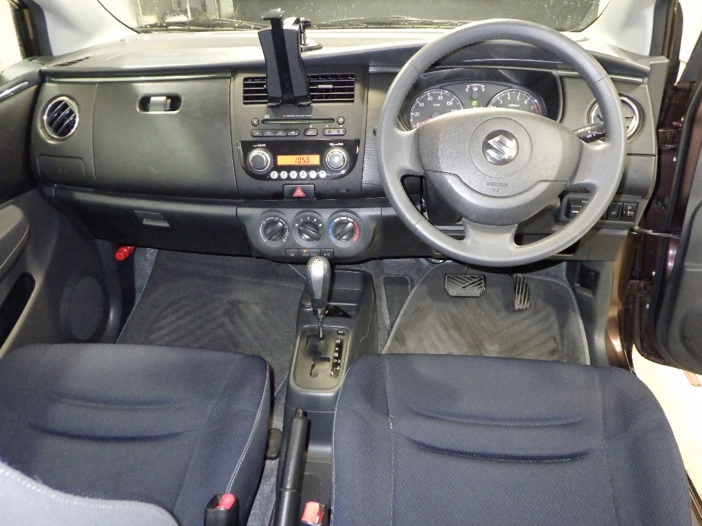 SUZUKI CERVO