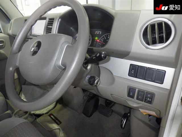 MITSUBISHI TOWN BOX