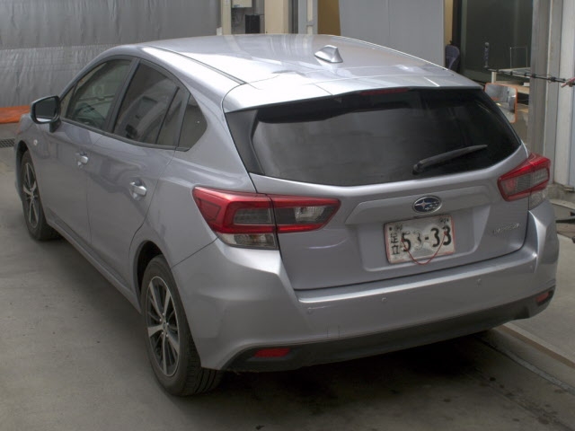 SUBARU IMPREZA