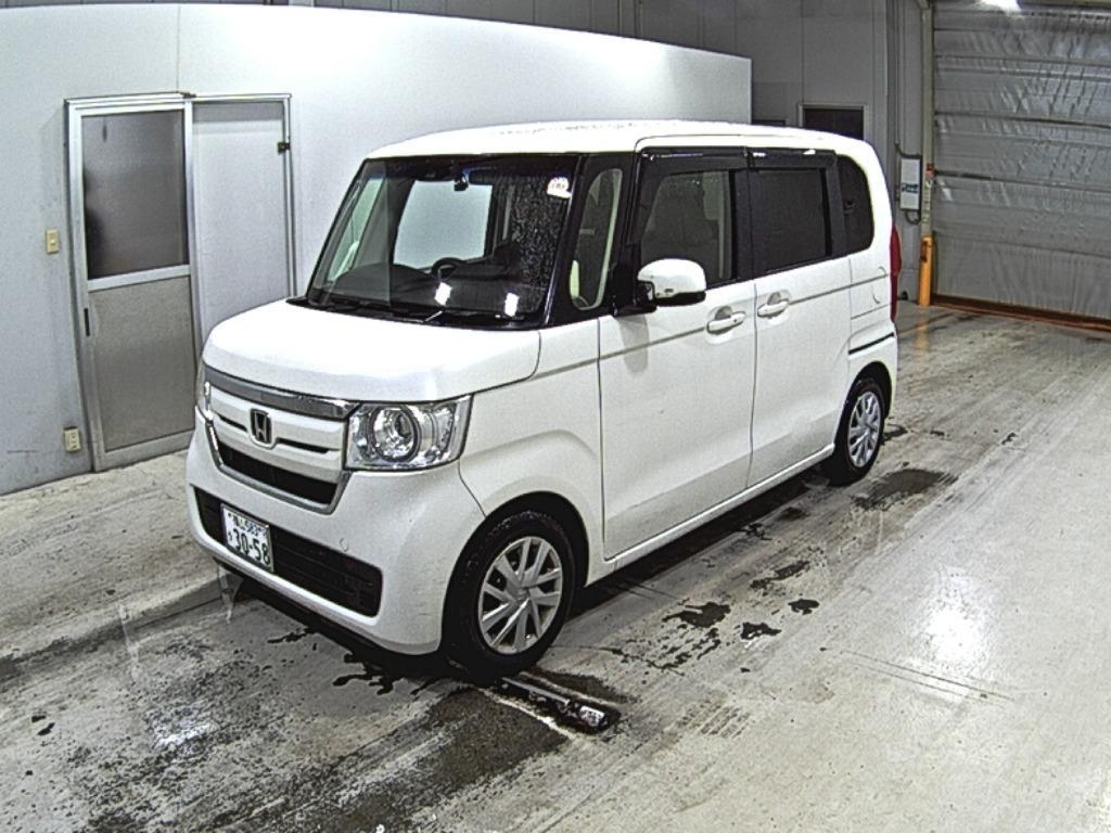 HONDA N-BOX