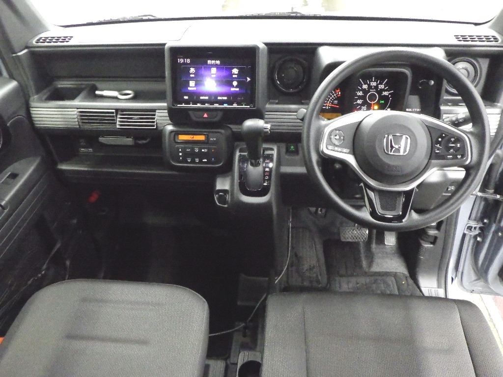 HONDA N-VAN