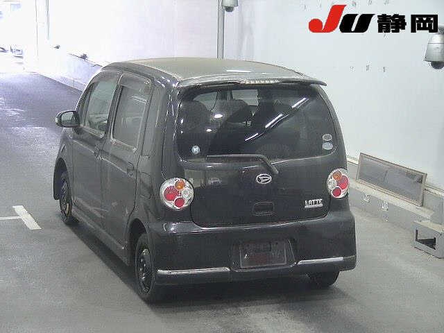 DAIHATSU MOVE LATTE