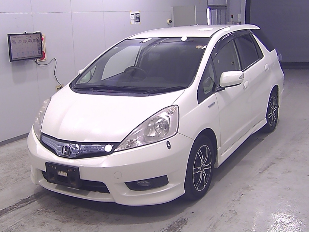 HONDA FIT SHUTTLE