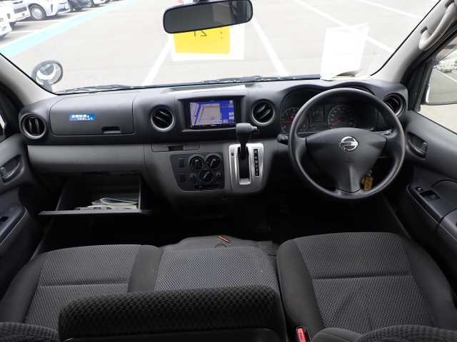 NISSAN NV350 CARAVAN