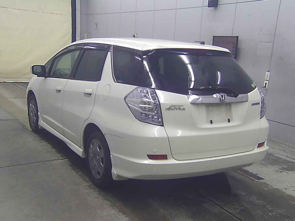 HONDA FIT SHUTTLE