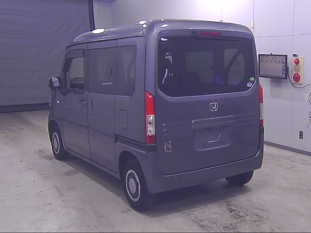 HONDA N-VAN