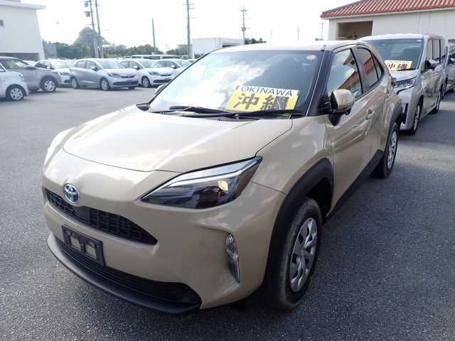 TOYOTA YARIS CROSS