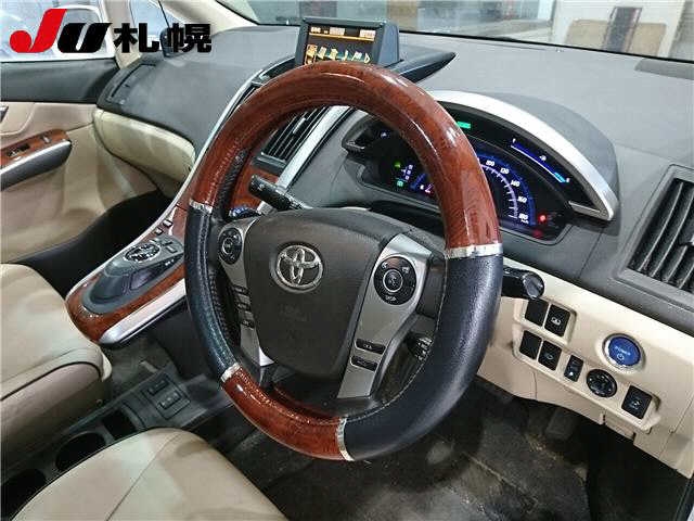 TOYOTA SAI