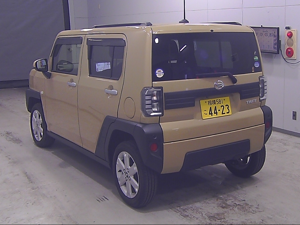 DAIHATSU TAFT