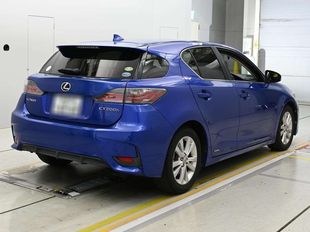 LEXUS CT200H