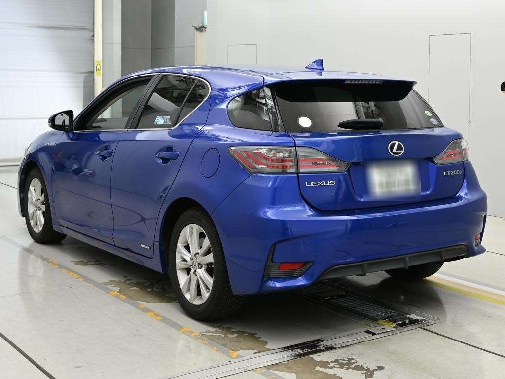 LEXUS CT200H