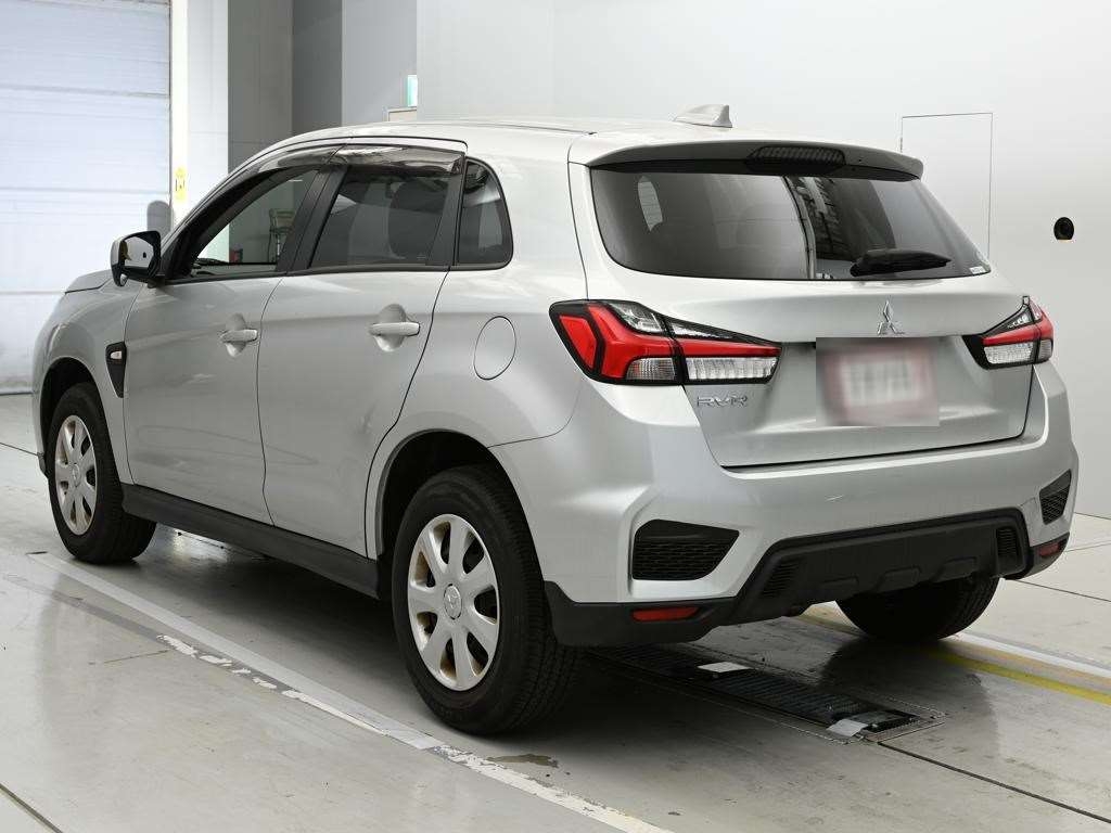 MITSUBISHI RVR