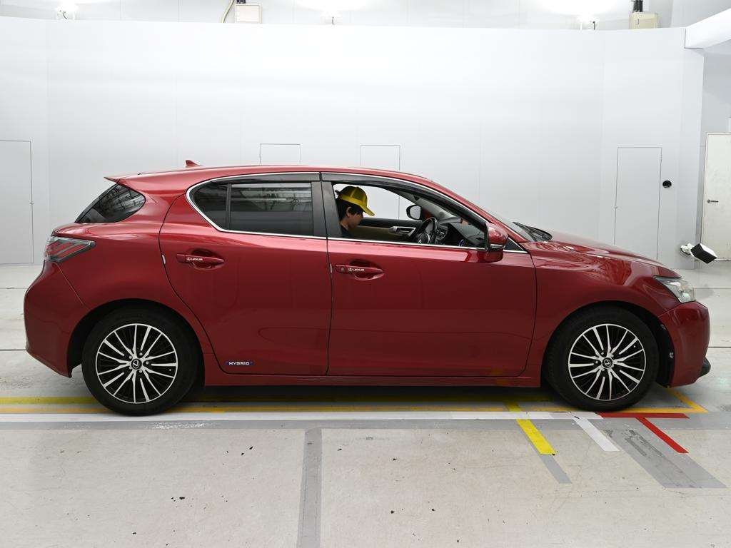 LEXUS CT200H