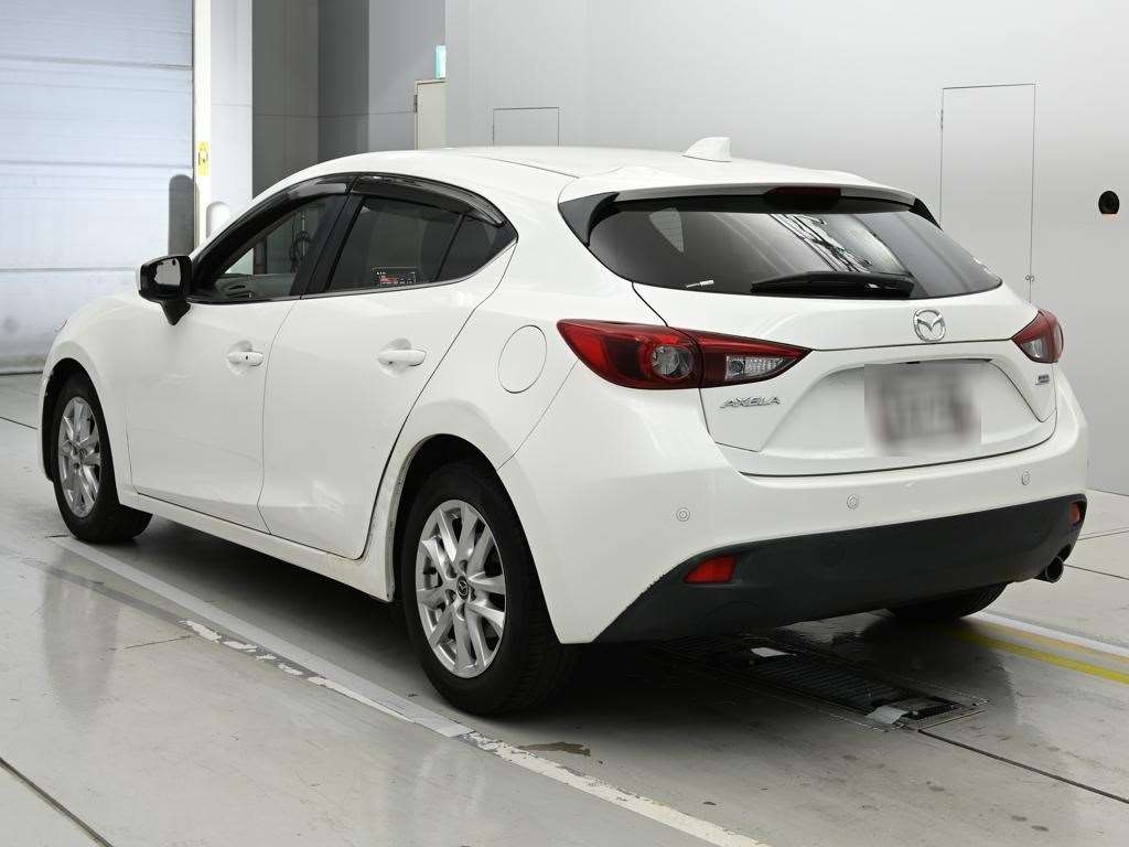 MAZDA AXELA