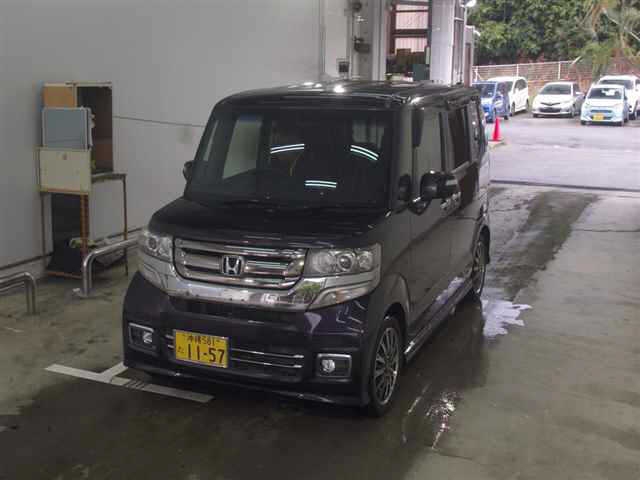 HONDA N-BOX