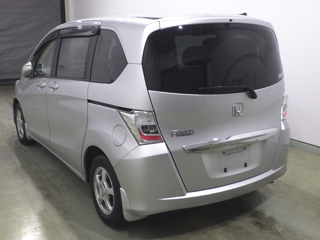 HONDA FREED