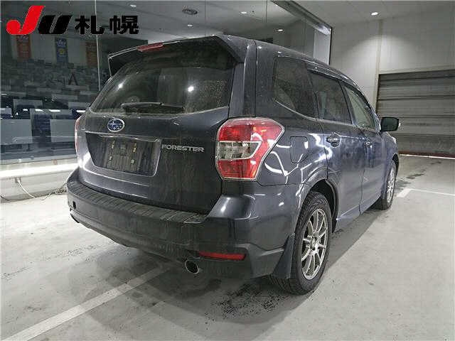 SUBARU FORESTER