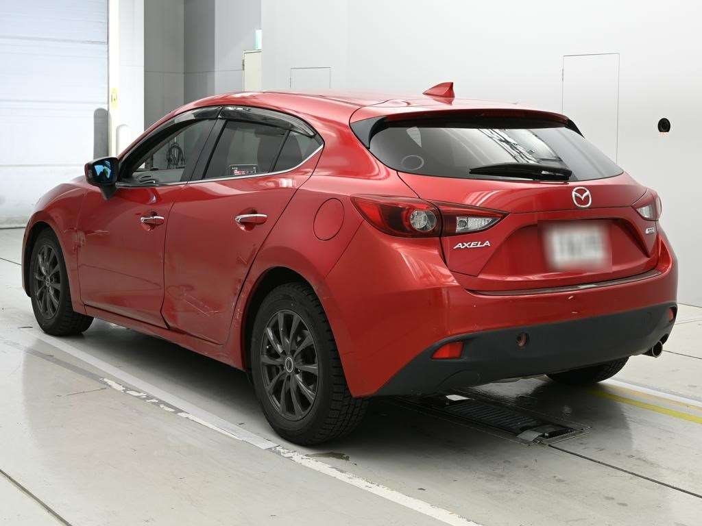 MAZDA AXELA